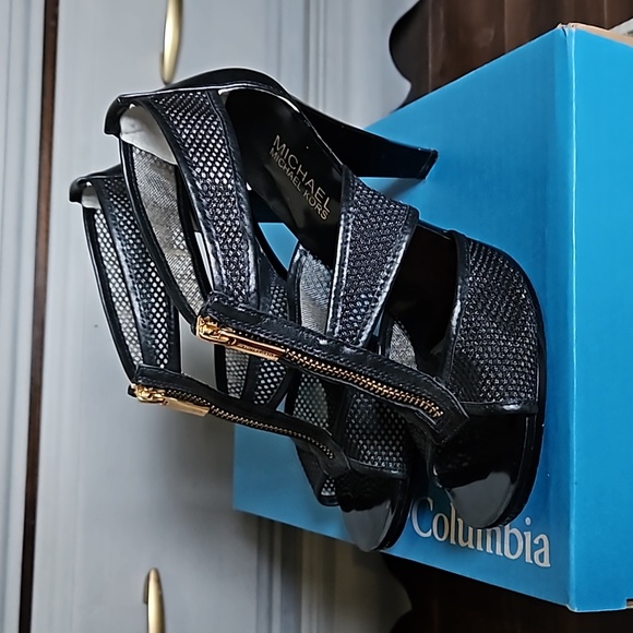 Michael Kors Black Heels 6.5 - Picture 4 of 5